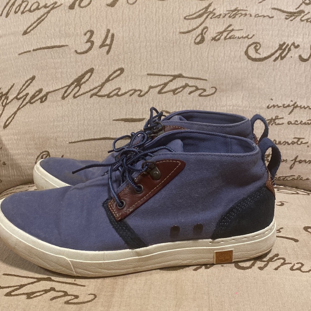 Timberland - Picture 2 of 7
